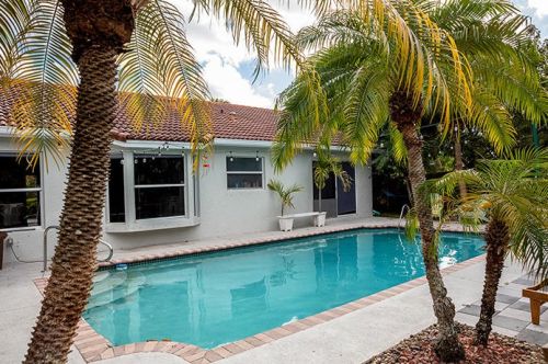 4836 Lee Rd, Delray Beach FL  33445-3287 exterior