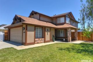 8049 Helmsdale Dr, Sacramento, CA 95828-5529
