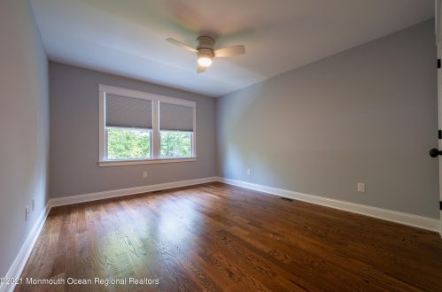 803 Leonardville Rd, Leonardo NJ  07737-1335 exterior