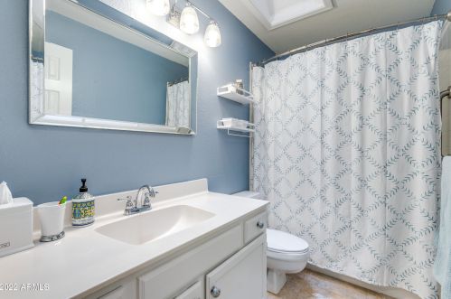 8812 Riviera Dr, Scottsdale AZ  85260-5814 exterior