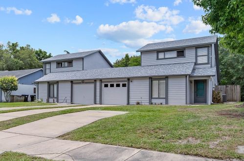 2336 Pear Tree Ct, Orlando, FL 32807-6453