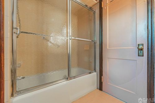 41 Ford Ave, Perth Amboy NJ  08863-1604 exterior