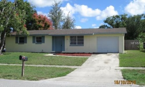 2437 Alamanda Ave, Deltona, FL 32738-2401