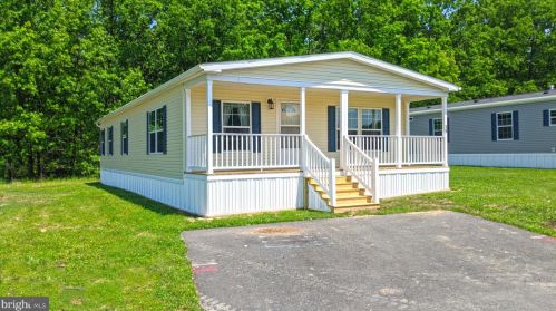 31 Meadowview Dr, Paradise Park, PA 17068-9771