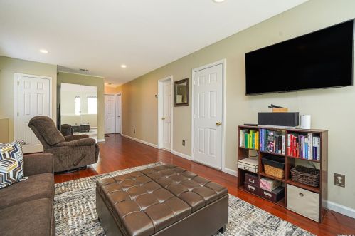 25 Audubon Ave, Holbrook NY  11741-2308 exterior