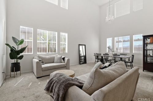 35265 El Diamante Dr, Wildomar CA  92595-7860 exterior