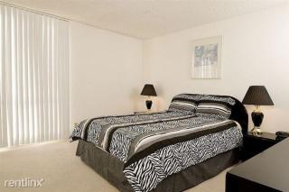 432 Willaman Dr, Los Angeles CA  90048-6718 exterior