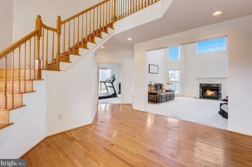33 Mullen Dr, Erial NJ  08081-1300 exterior