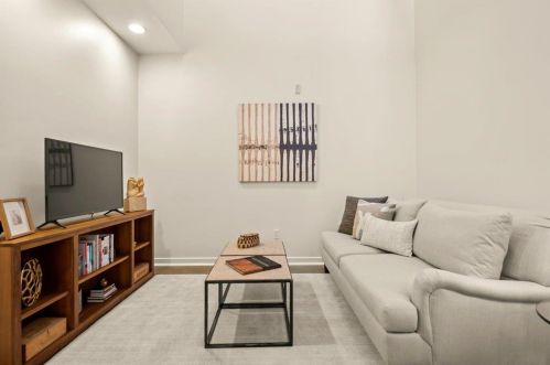 536 Manzana Pl, San Jose CA  95112-7812 exterior