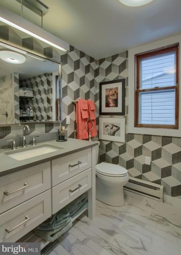 409 Boas St, Harrisburg PA 17103-1716 exterior