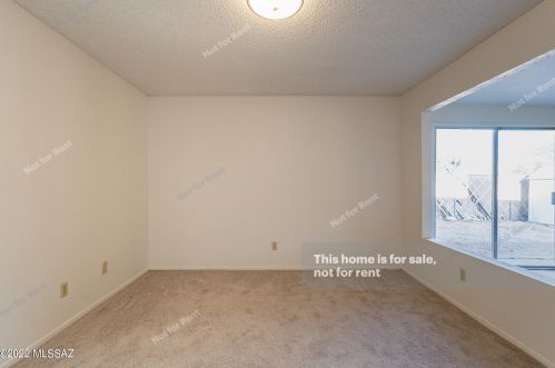 8602 Stella Rd, Tucson, AZ 85730-2716