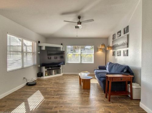 4535 Del Rio Ln, Bonita Springs FL 34134-7236 exterior