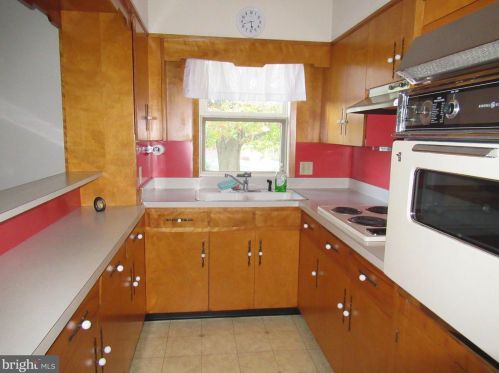 1819 Spg Rd, Carlisle PA 17013-1151 exterior