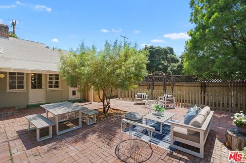 12259 Hartsook St, North Hollywood CA  91607-3054 exterior