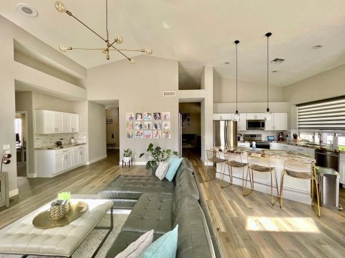 5528 Danbury Rd, Scottsdale, AZ 85254-5862