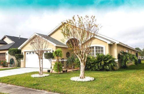11230 Crystal Glen Blvd, Orlando, FL 32837-7304