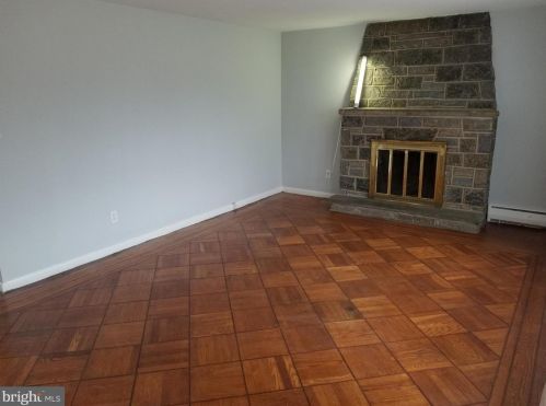 626 Selma St, Norristown, PA 19401-4259