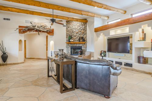 3833 67 Ave, Phoenix AZ 85033 exterior