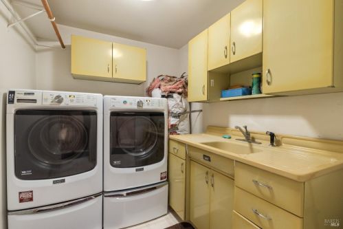 940 24 St, Lakeport CA  95453-3013 exterior
