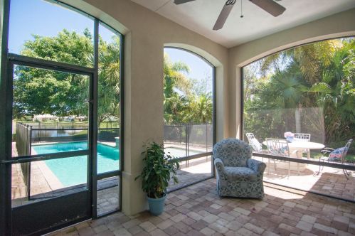 6520 Martinique Way, Vero Beach FL  32967-7575 exterior