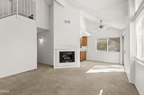 26758 Claudette St, Santa Clarita, CA 91351-4852