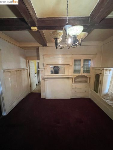 5535 16th St, Oakland, CA 94621-4301