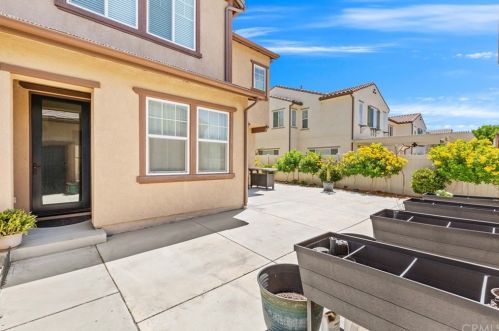 6688 Eucalyptus Ave, Chino, CA 91710-0100
