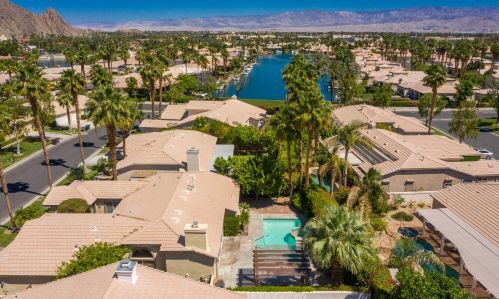 47850 Via Nice, La Quinta CA  92253-2159 exterior