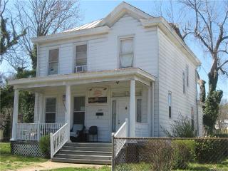 3206 Maryland Ave, Richmond, VA 23222-3217
