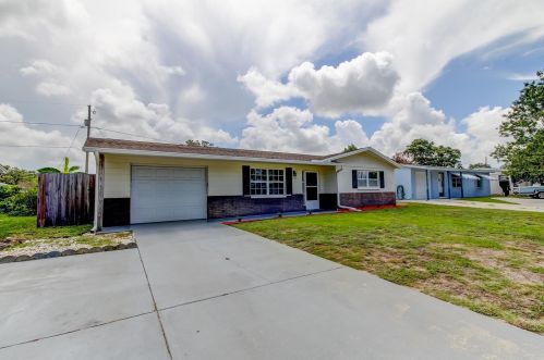 4538 Poole St, New Port Richey, FL 34652-5137