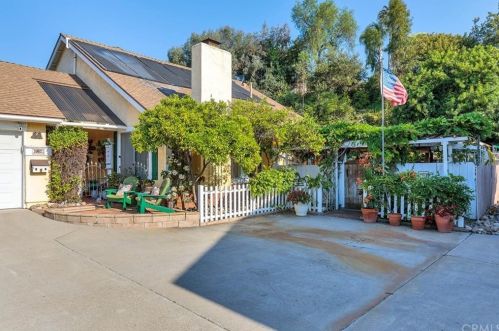 10671 Gabacho Dr, San Diego, CA 92124-1404