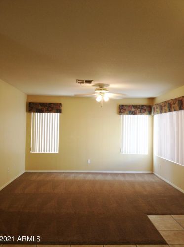 13321 82nd Dr, Peoria, AZ 85381-4075