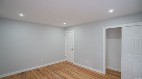 17 16 St, Deer Park NY  11729-4909 exterior