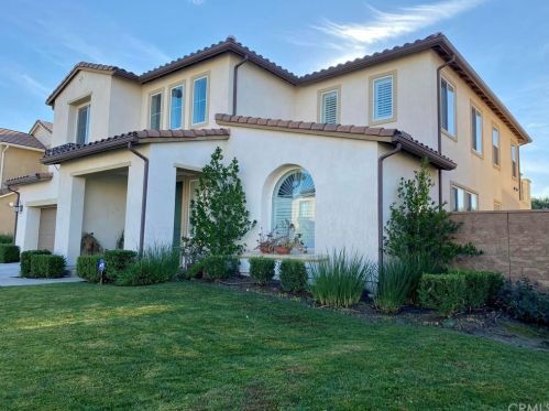 10844 Portofino Ln, Riverside, CA 92503-5213