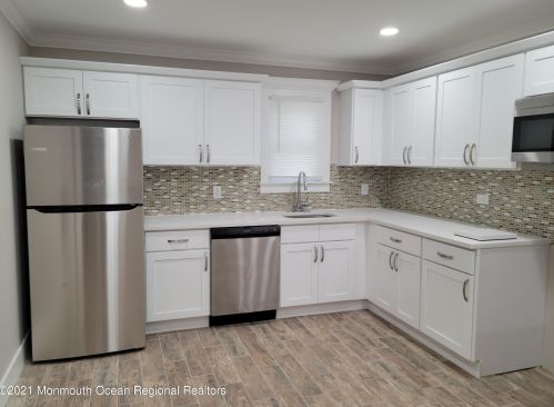 401 Simon Pl, Bricktown, NJ 08724-1593