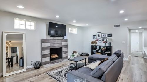 8469 Santa Fe Dr, Buena Park CA  90620-3132 exterior
