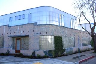 845 61st St, Oakland CA  94608-1411 exterior