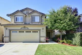 1004 Fitzgerald St, Salinas CA  93906-4640 exterior