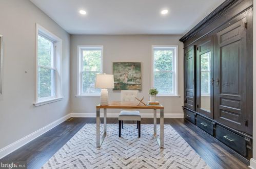 4425 Larchwood Ave, Philadelphia PA  19104-3915 exterior