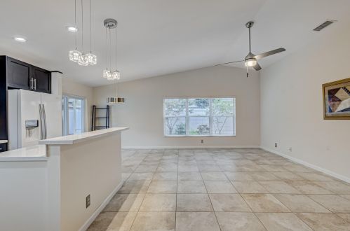 1281 Slash Pne Cir, West Palm Beach FL  33409-7086 exterior