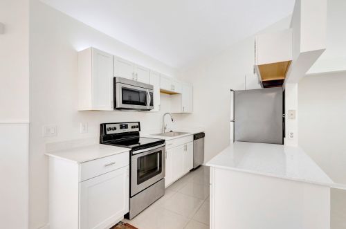 5158 Woodruff Ln, West Palm Beach FL  33418-8948 exterior