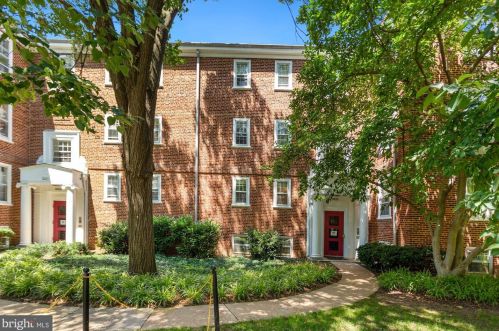 3420 38th St, Washington, DC 20016-3032