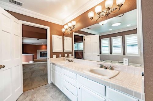 7265 Scarsdale Pl, San Jose CA  95120-4250 exterior