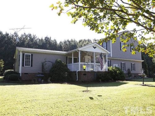 1579 Cheves Rd, Zebulon NC  27597-6150 exterior