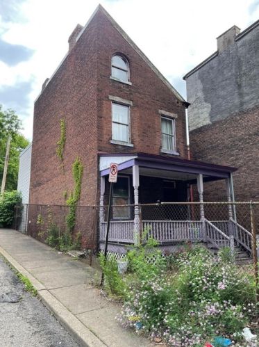 1726 Brighton Rd, Pittsburgh, PA 15212-3841