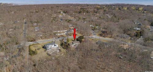 33 Hastings Dr, Northport, NY 11768-2516