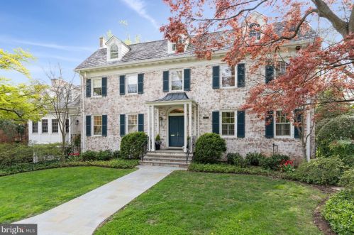 2812 Woodland Dr, Washington, DC 20008-2742