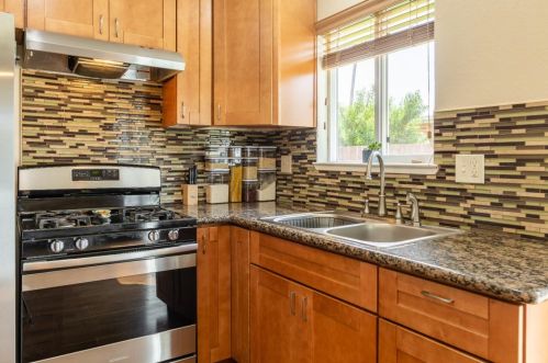 244 San Antonio Dr, Greenfield CA  93927-5421 exterior