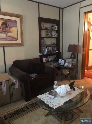 16 Hopper St, Paterson NJ 07508-2037 exterior