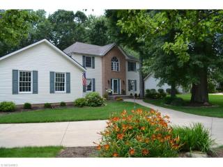 9058 Hocking St, Massillon, OH 44646-7843